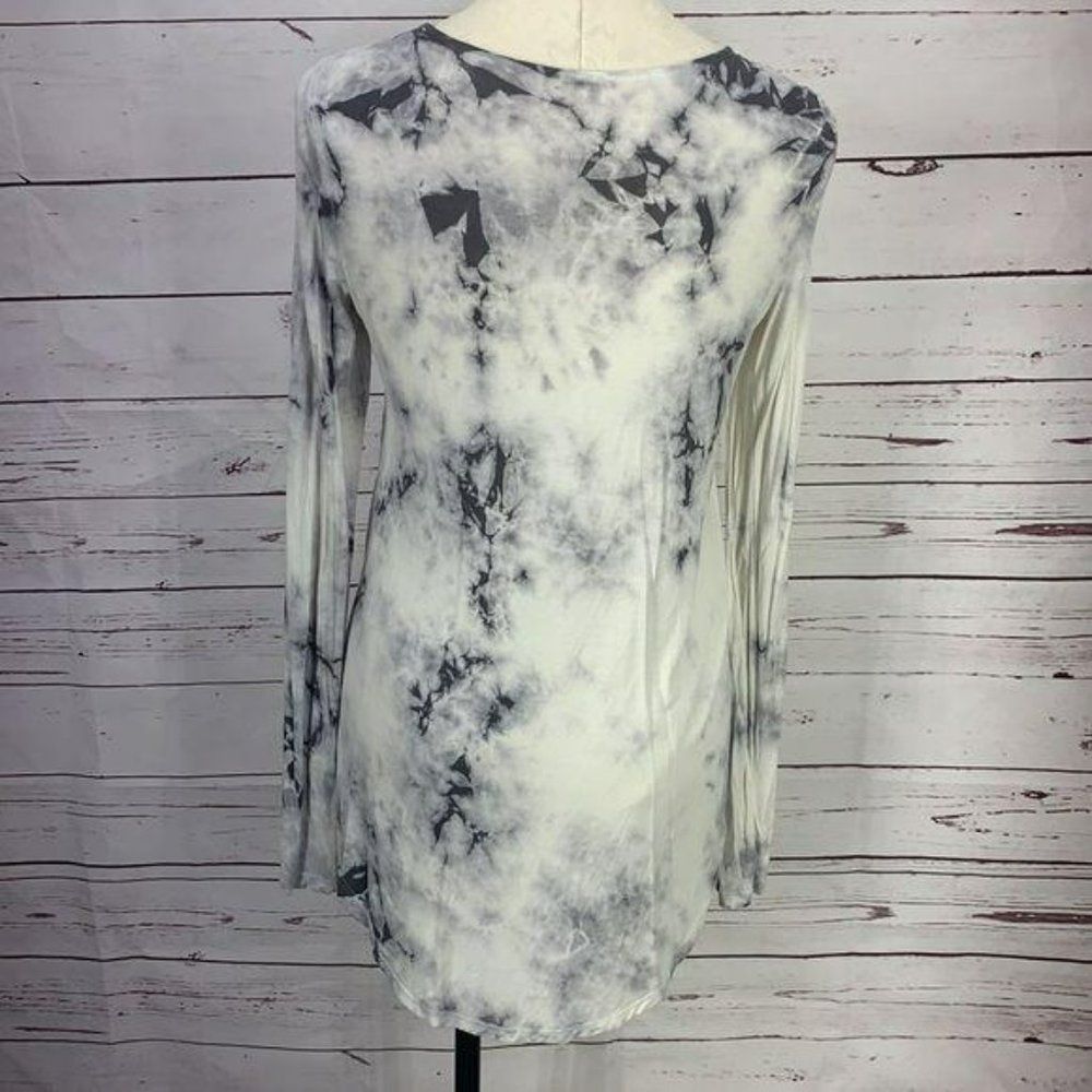 American Eagle Woman's Gray Black Tie Dye Long Sleeve Top Blouse Size Small - Picture 4 of 8